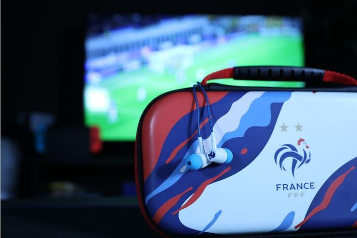 Actual product image Konix Starter Kit Switch WAVES - FFF (Switch)