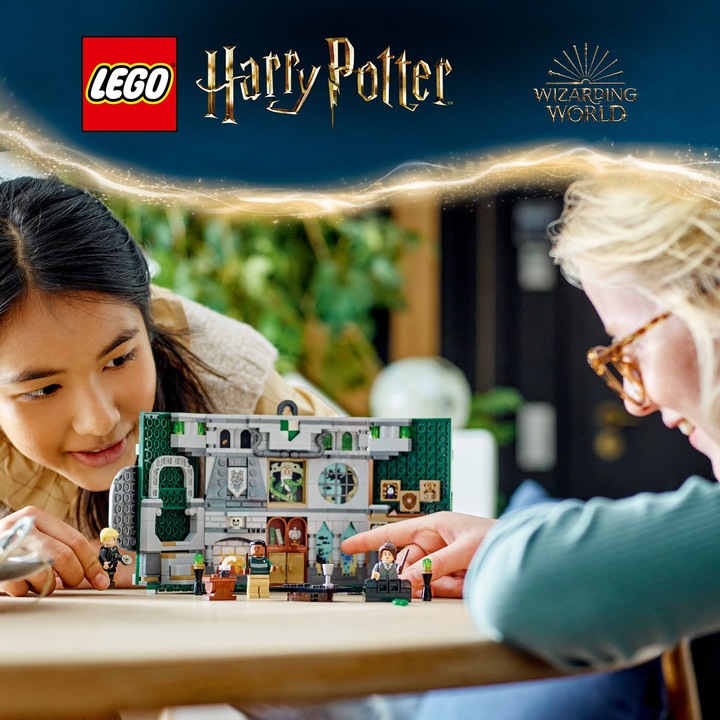 Actual product image LEGO House Banner Slytherin (76410, LEGO Harry Potter)