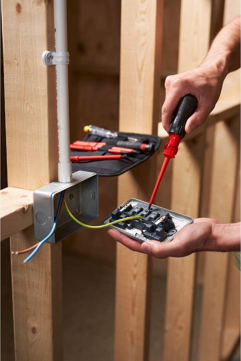 Actual product image Stanley Screwdriver Set Multi-Bit 1000V (Port)