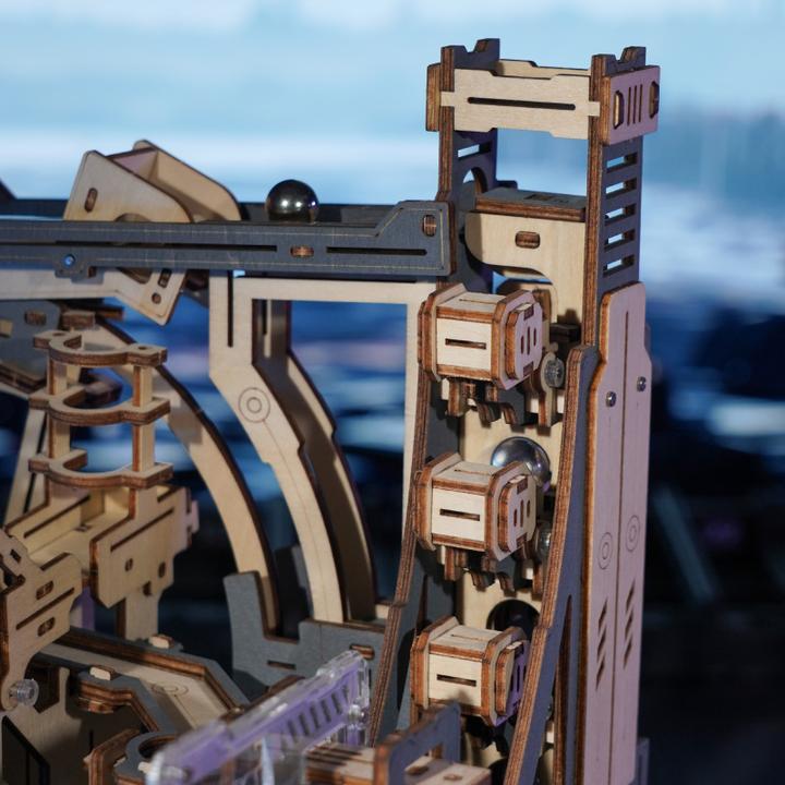 Actual product image Rokr Spaceport marble run