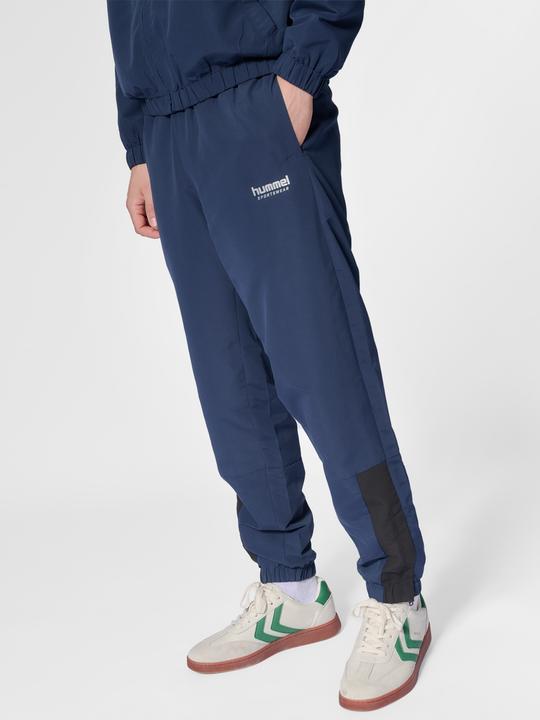 Actual product image hummel Hmltracksuit Pants Sportswear (M)