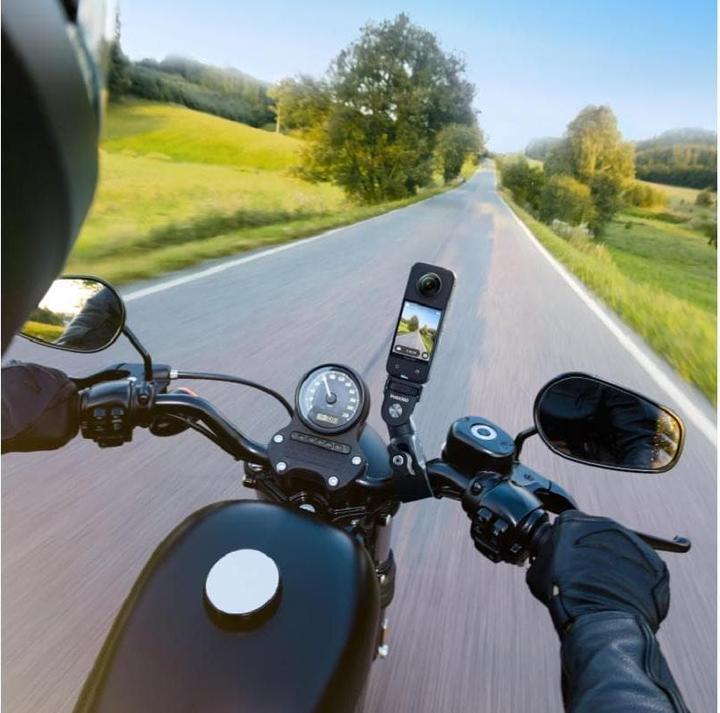 Produktbild Insta360 One R Motorrad Bundle (One R, X4, x3, One RS, One X2)