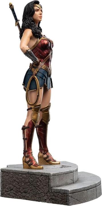 Produktbild Weta Workshop Zack Snyder's Justice League statuette 1/6 Wonder Woman 37 cm