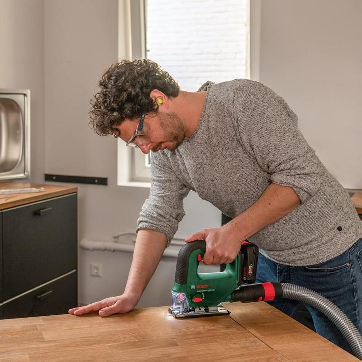 Image du produit Bosch Home & Garden UniversalSaw 18V-100