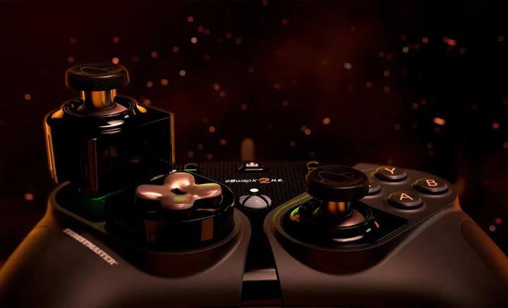 Produktbild Thrustmaster eSwap X2 Pro Controller (Xbox Series X, PC, Xbox One S)