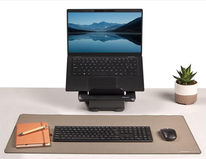 Actual product image Fellowes Breyta Schreibtisch- unterlage sand (80 x 40 cm)