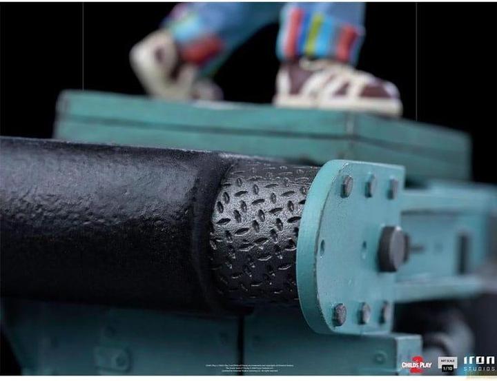 Actual product image Iron Studios Chucky, la poupée de sang statuette 1/10 Art Scale Chucky 15 cm