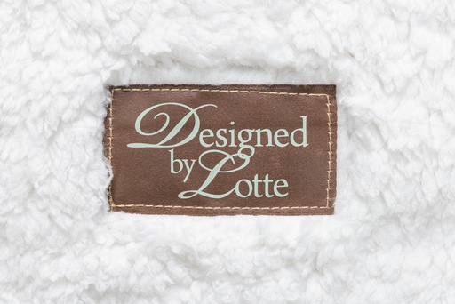 Actual product image Designed by Lotte Wush (Dog)