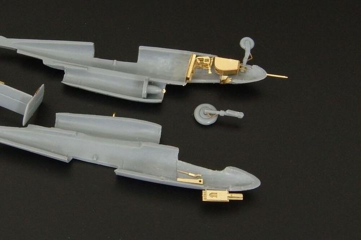 Actual product image Brengun Heinkel He-162A ( kit)