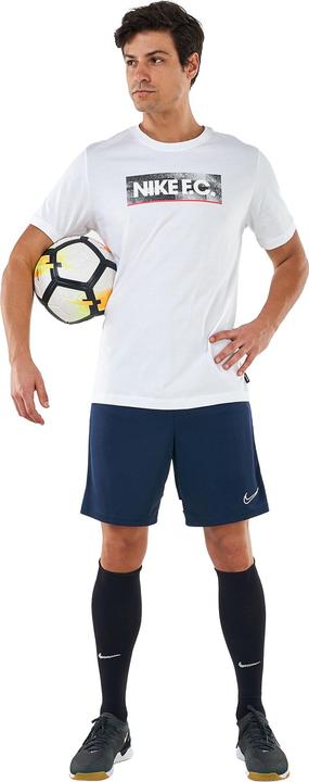 Produktbild Nike Seasonal Block TShirt (L)