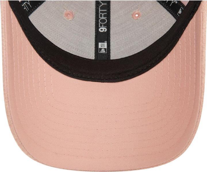Actual product image New Era 9Forty Femme Cap - JERSEY Manchester United rose