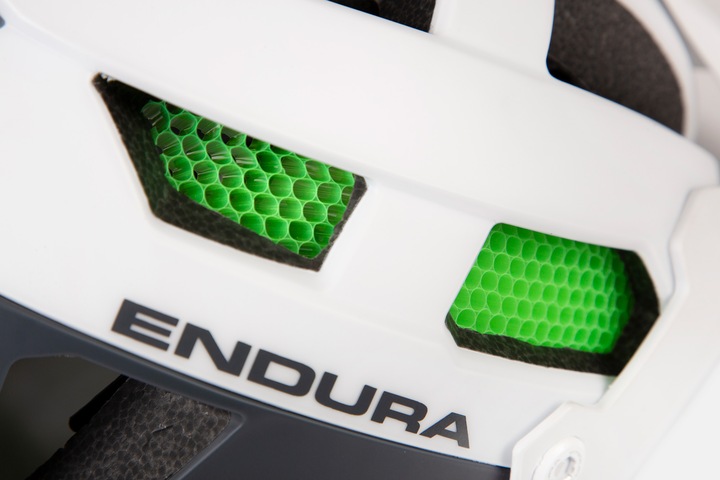 Actual product image Endura SingleTrack helmet (51 - 56 cm)