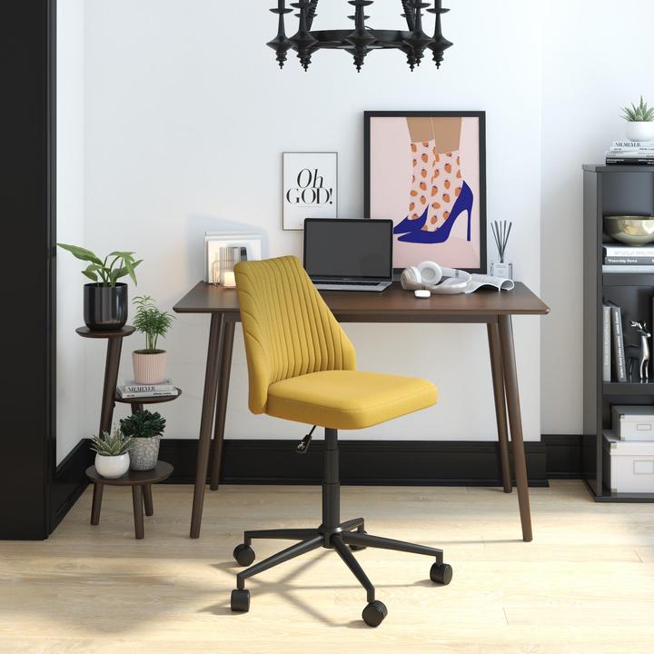 Actual product image Novogratz Brittany