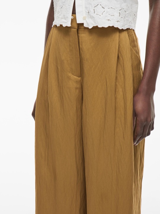 Actual product image Rouge Edit High Waist Hose (38)