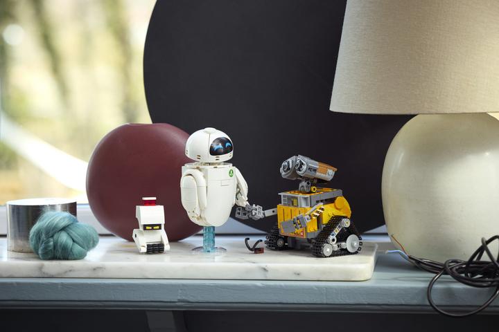 Produktbild LEGO Wall-E und Eve (43279, LEGO Disney)
