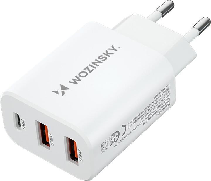 Actual product image Wozinsky CWCUCW 30W USB-C / 2 x USB-A wall charger - white (30 W)