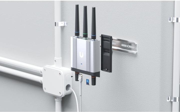 Image du produit Ubiquiti UMR-Industrial