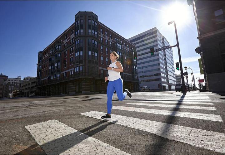 Productafbeelding Garmin Forerunner 55 (42 mm)