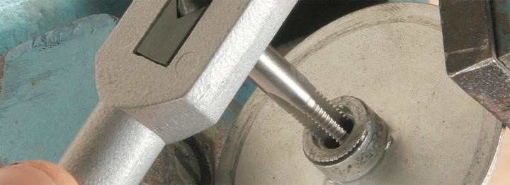 Produktbild kwb 443004 Einschnittgewindebohrer 1 Stück M4 0.7 DIN 352 HSS 1 St.