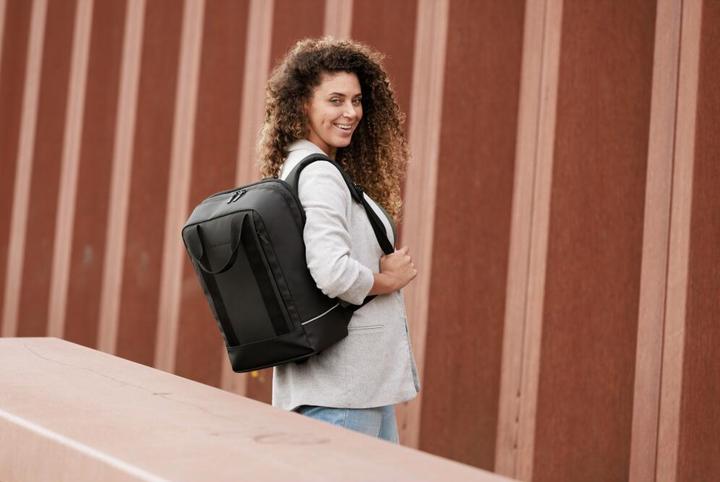 Produktbild New Looxs Tasche Nevada Backpack Black (20 l)