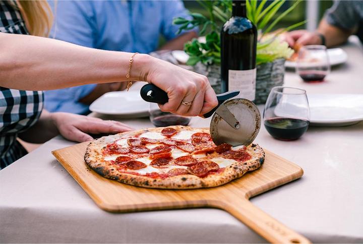 Actual product image Ooni Pizza cutter 113 x 20 x 240 mm stainless steel ultra-sharp blade