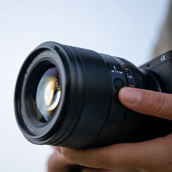 Actual product image Rollei Viltrox Objektiv | AF 56 mm Pro | F/1.2 | Sony E-Mount (Sony E, APS-C / DX)