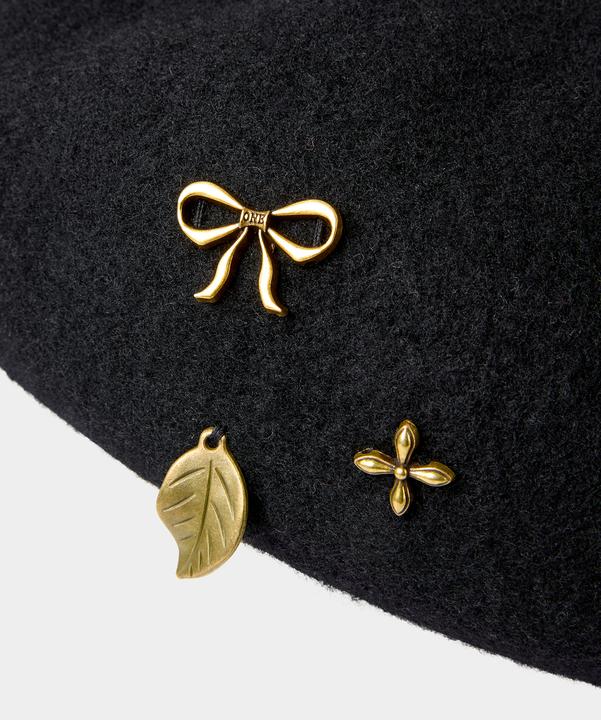 Produktbild Joe Browns Black Wool Beret with Bronze Studs