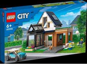 Actual product image LEGO Family home with electric car (60398, LEGO City)