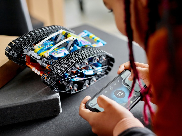 Actual product image LEGO App controlled transformation vehicle (42140, LEGO Technic)