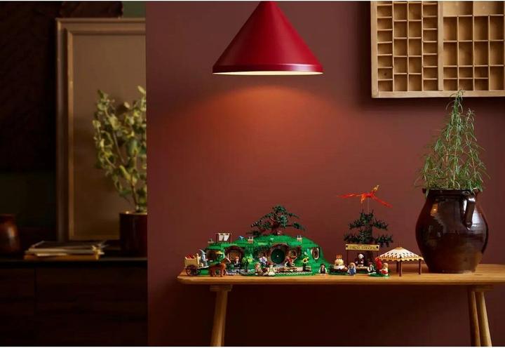 Produktbild LEGO Der Herr der Ringe: Das Auenland (10354, LEGO Icons, LEGO Seltene Sets)