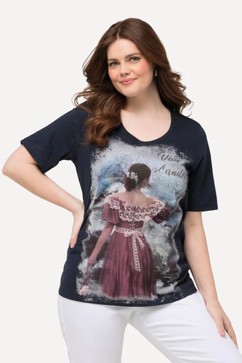 Image du produit Ulla Popken T-shirt à motif style tyrolien, coupe Classic à col rond et manches courtes (50, 52)