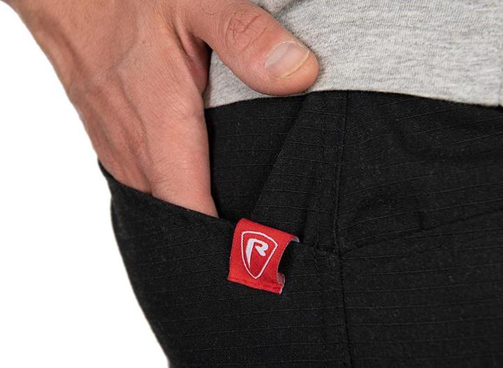 Actual product image Fox Rage Combat (L)