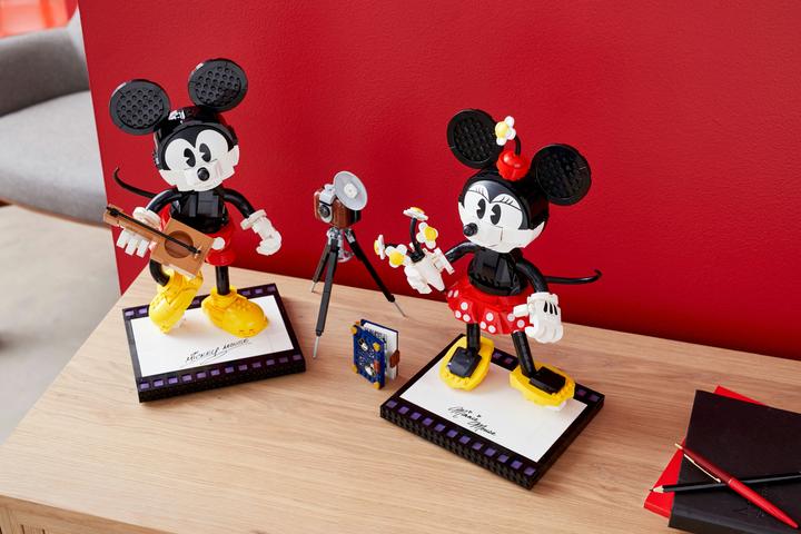 Image du produit LEGO Mickey Mouse et Minnie Mouse (43179, LEGO Disney, LEGO difficiles à trouver)