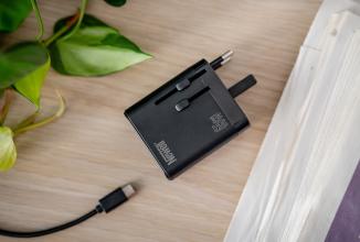 Actual product image Newell GaN Reiseadapter 65 W Netzwerkladegerät