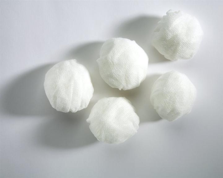 Actual product image Mesoft Round swabs non-sterile