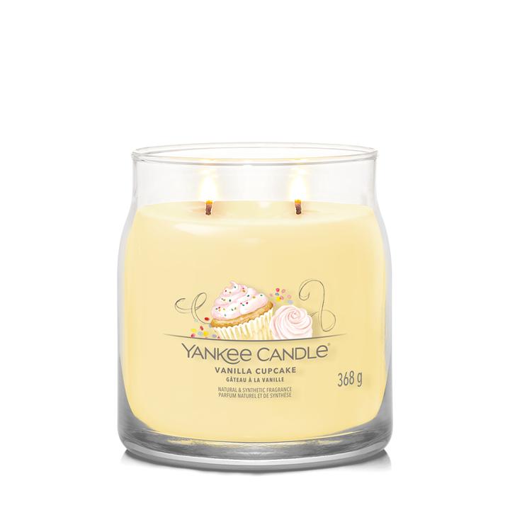 Actual product image Yankee Candle Duftkerze Vanilla Cupcake Signature Medium Jar
