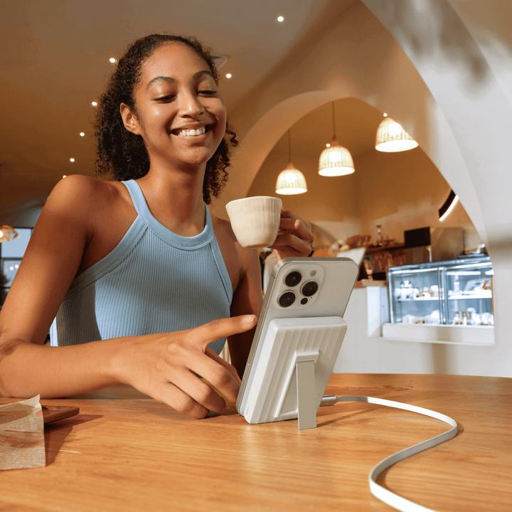 Productafbeelding EcoFlow RAPID Mag Powerbank white 10.000mAh (10000 mAh, 30 W, 7.60 Wh)