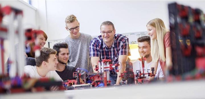 Produktbild Fischertechnik Vakuum Sauggreifer 24V Simulationsmodell 9V