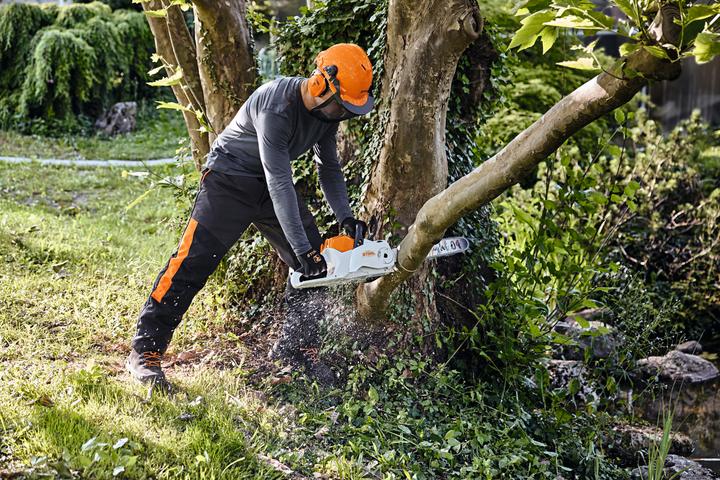 Produktbild Stihl Akku Kettensäge MSA 220 C-B Motorsäge 40 cm 63 PS3 (Akku Kettensäge)
