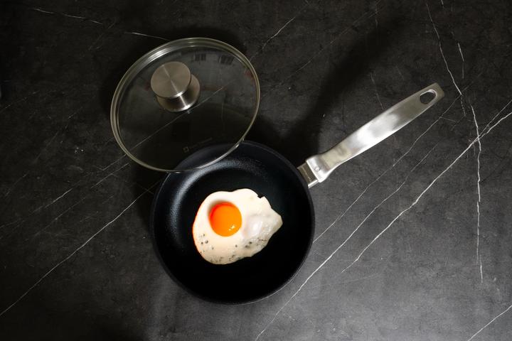 Image du produit Swiss Diamond CXD Induction Poêle/couvercle ss PFAS 20 cm (20 cm, Poêle à frire, Aluminium)