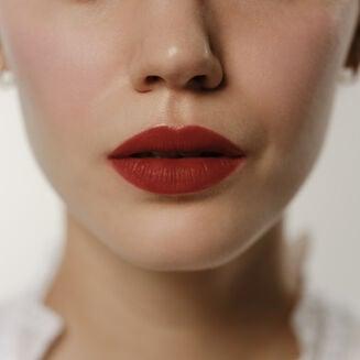 Actual product image Sisley Lippenkonturenstift Phyto-Lèvres Perfect ( 12 Carmin) )