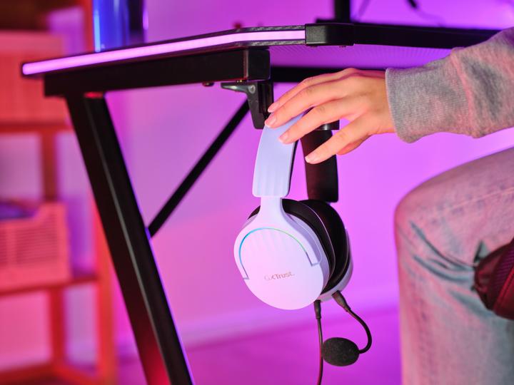 Actual product image Trust GXT490P FAYZO 7.1 USB HEADSET PURPLE (Cable)