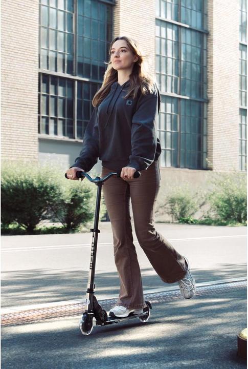 Produktbild Micro Kickboard Sprite Black Neochrome