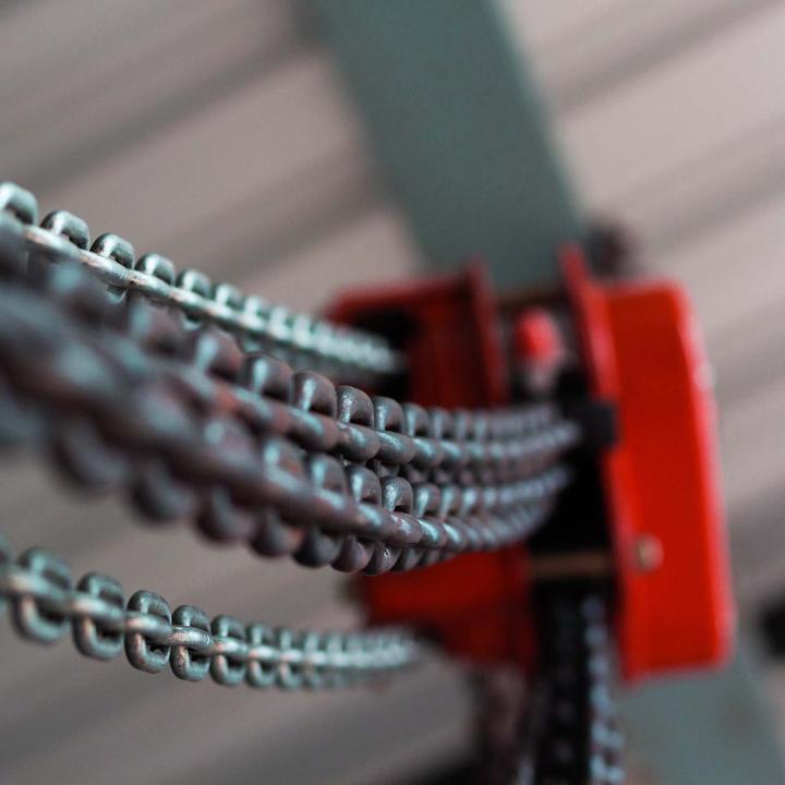 Actual product image Wiltec Chain hoist 5000kg 5t, 3m chain length, lifting height 2.5m, pulley block hoist