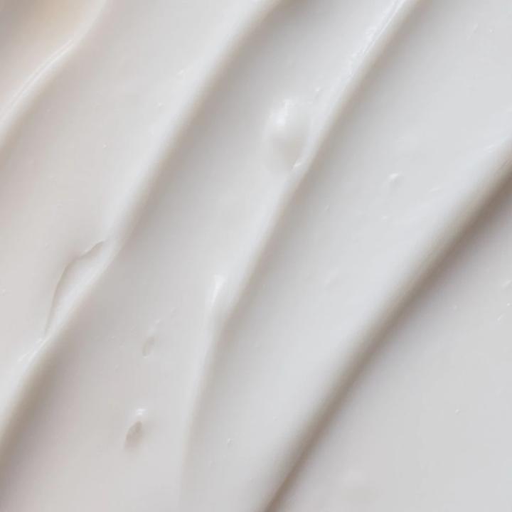 Actual product image Vita Liberata Fabulous Gradual Tanning Lotion (200 ml)