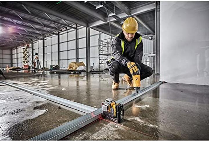 Actual product image DeWalt Multiline laser