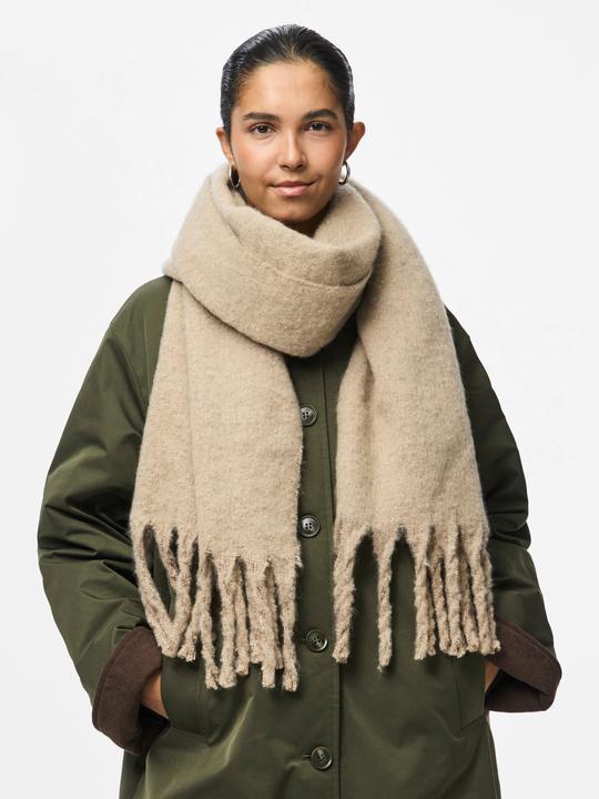 Actual product image Pieces Nikita