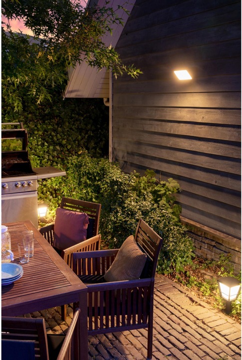 Produktbild Philips Hue Econic Basis (1150 lm, IP44)