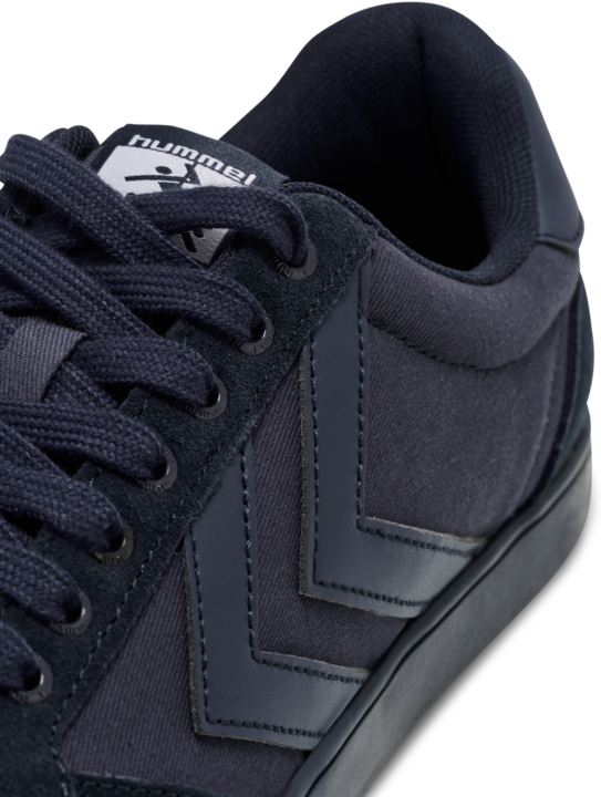 Actual product image hummel Slimmer Stadil Tonal Low (47)