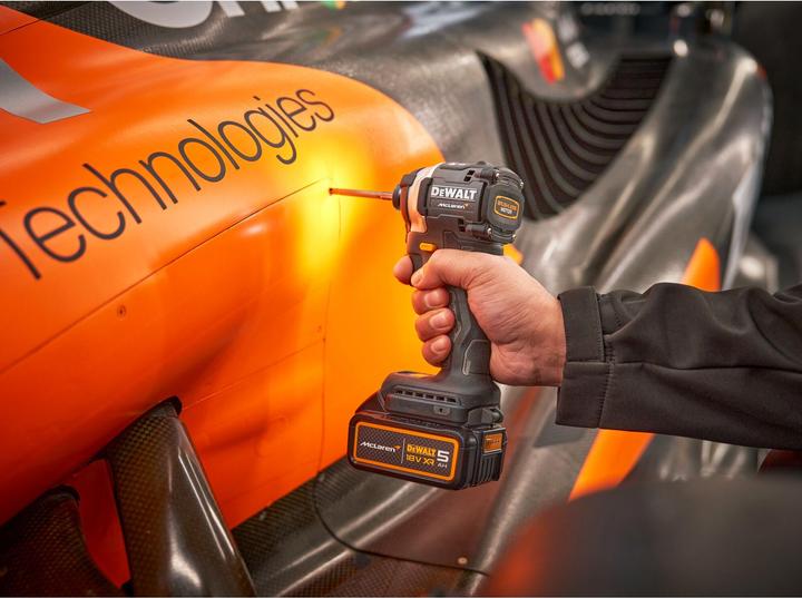 Actual product image DeWalt DCF85MP2T McLaren F1 Team 18V XR impact wrench - 2 x 5Ah